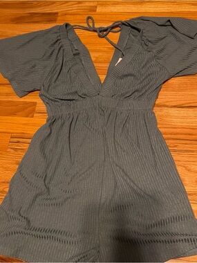Ribbed V-Neck Short Jumpsuit in Slate